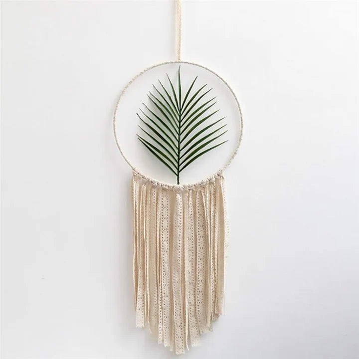 Leaf Wall Hanging Dream Catcher in Scattered Leaf (71x30)