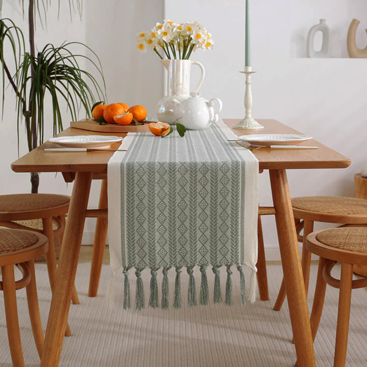 Retro Orphi' Jacquard Table Runner