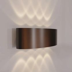 Elegant Aluminum Wall Sconce