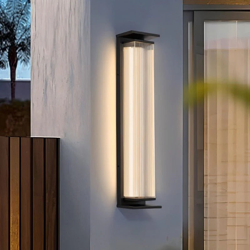 Sleek Outdoor Lighting