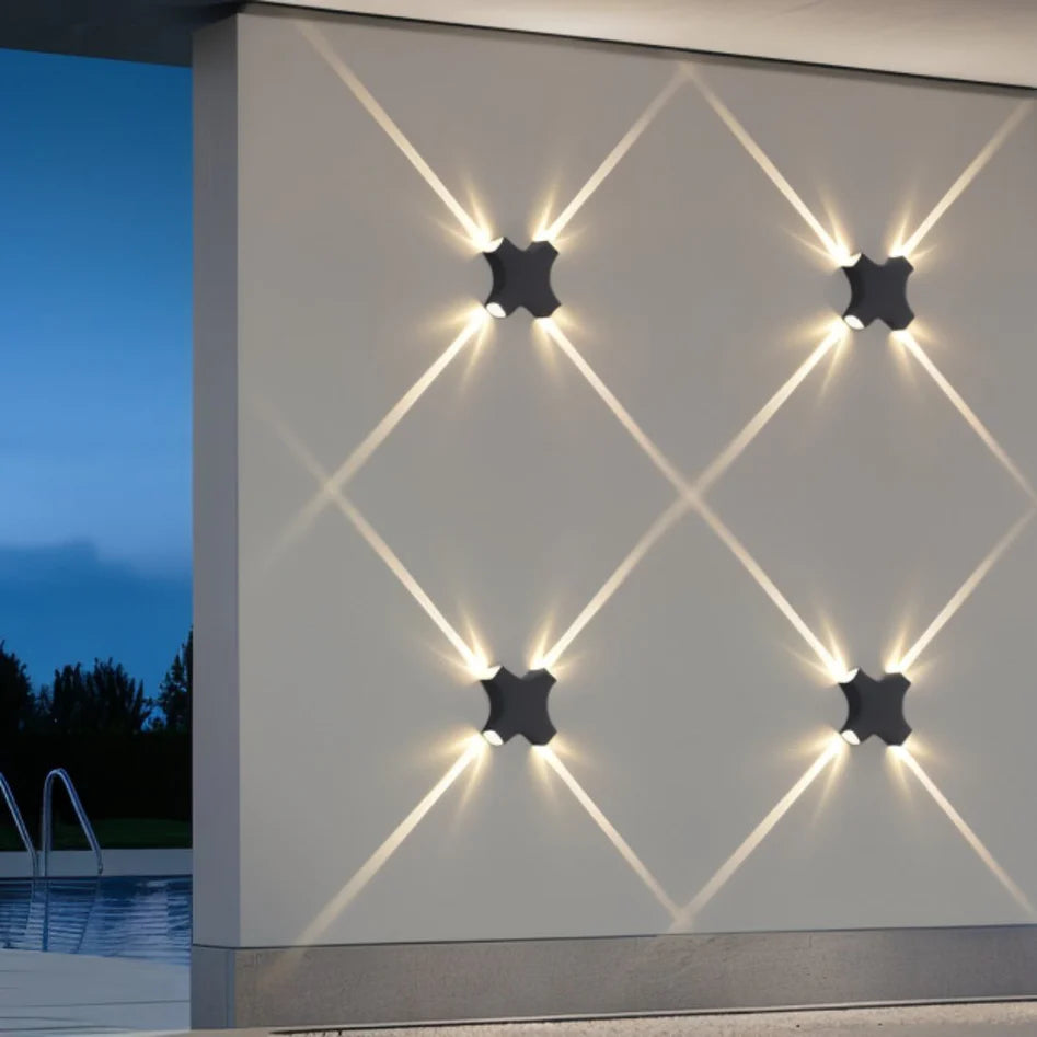 Luxury Aluminum Outdoor Sconce