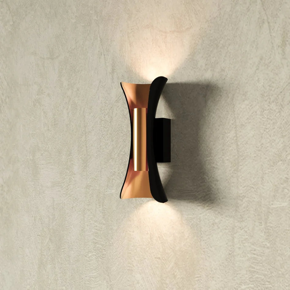 Elegant Modern Wall Lamp