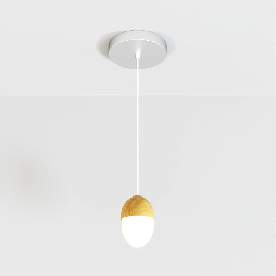 Sleek Pinewood Pendant Light