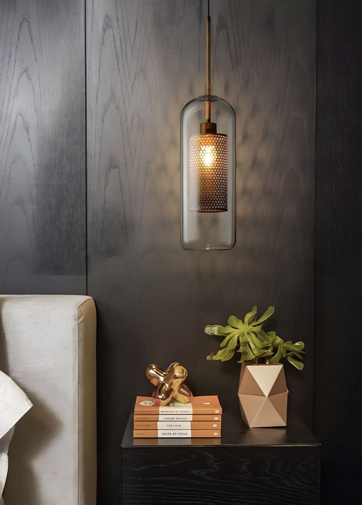 Double-Layer Mesh and Glass Pendant Light