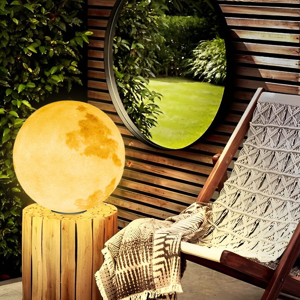 Full Moon Globe Pillar Light - Hardwired / 20''