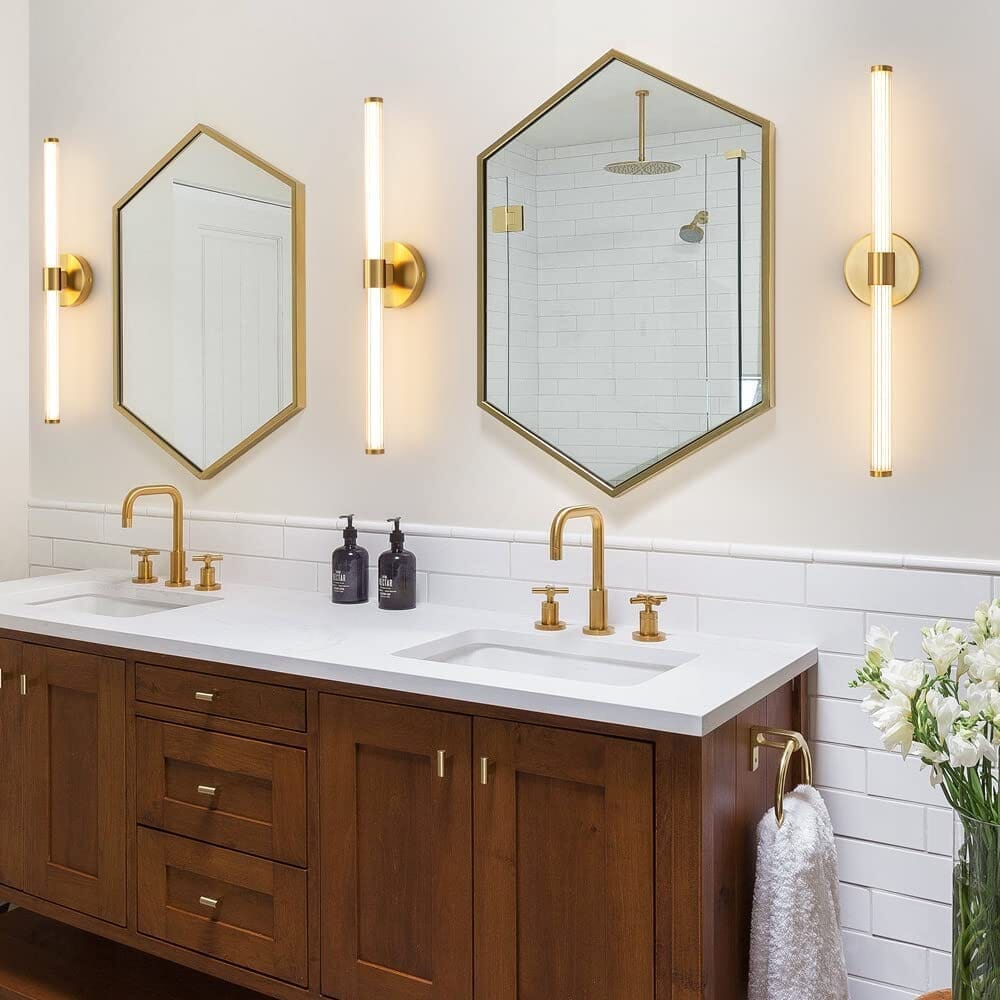 Gold Linear LED Wall Light - view 4