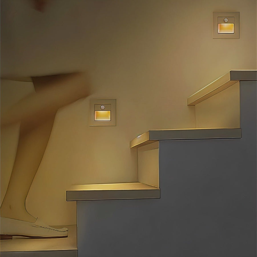 Modern Minimalist Step Light
