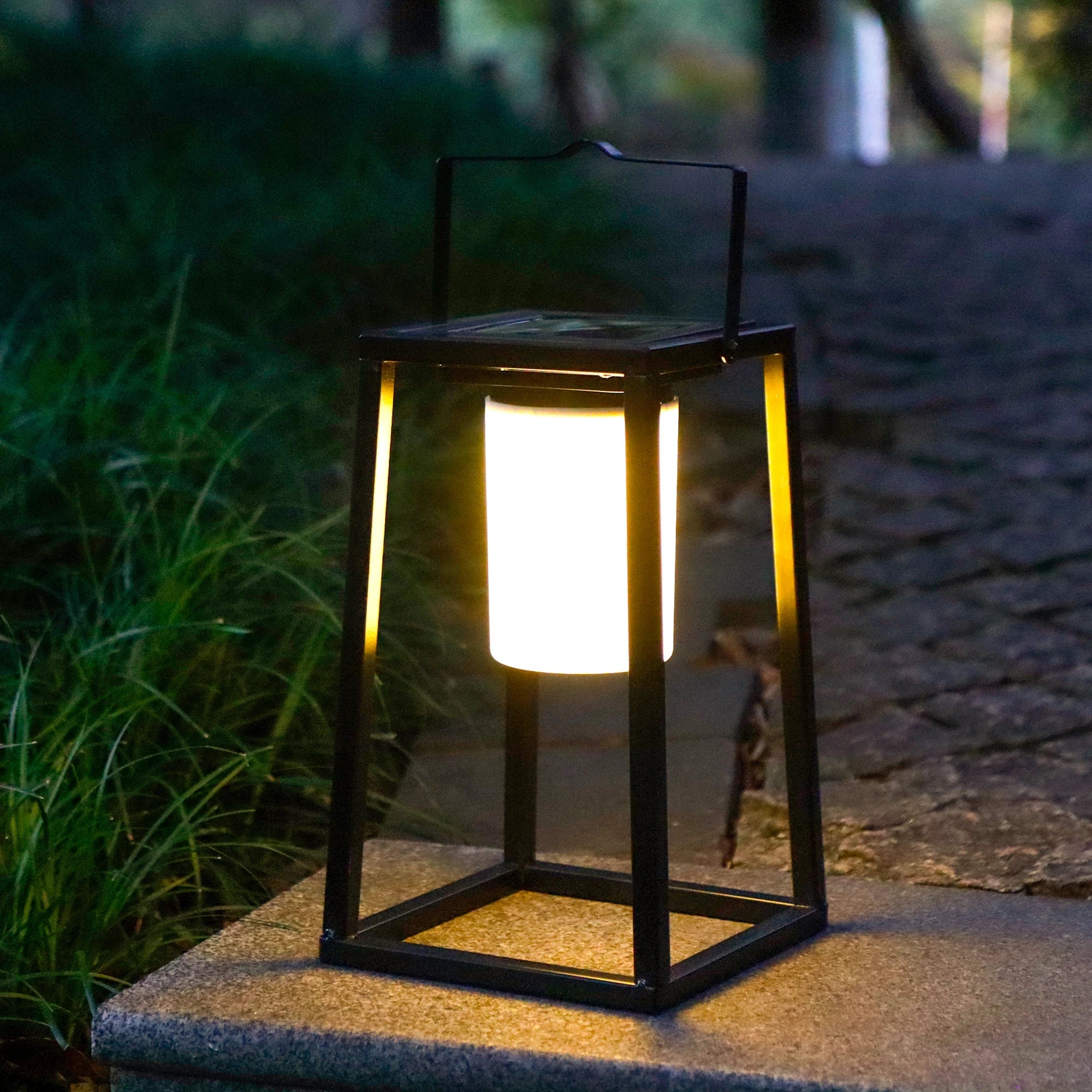 Open Frame Solar Lantern - view 2