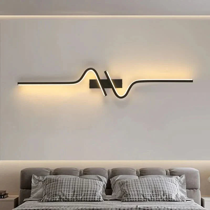Wavy Linear LED Wall Light - view 3